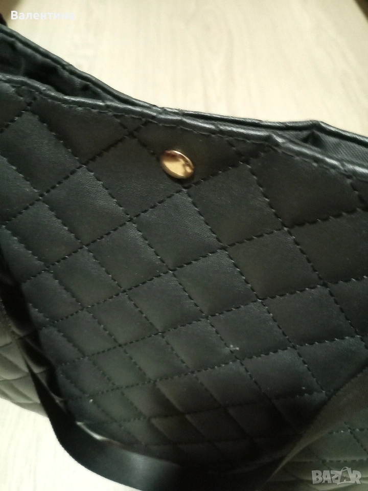 Дамска черна чанта, снимка 1
