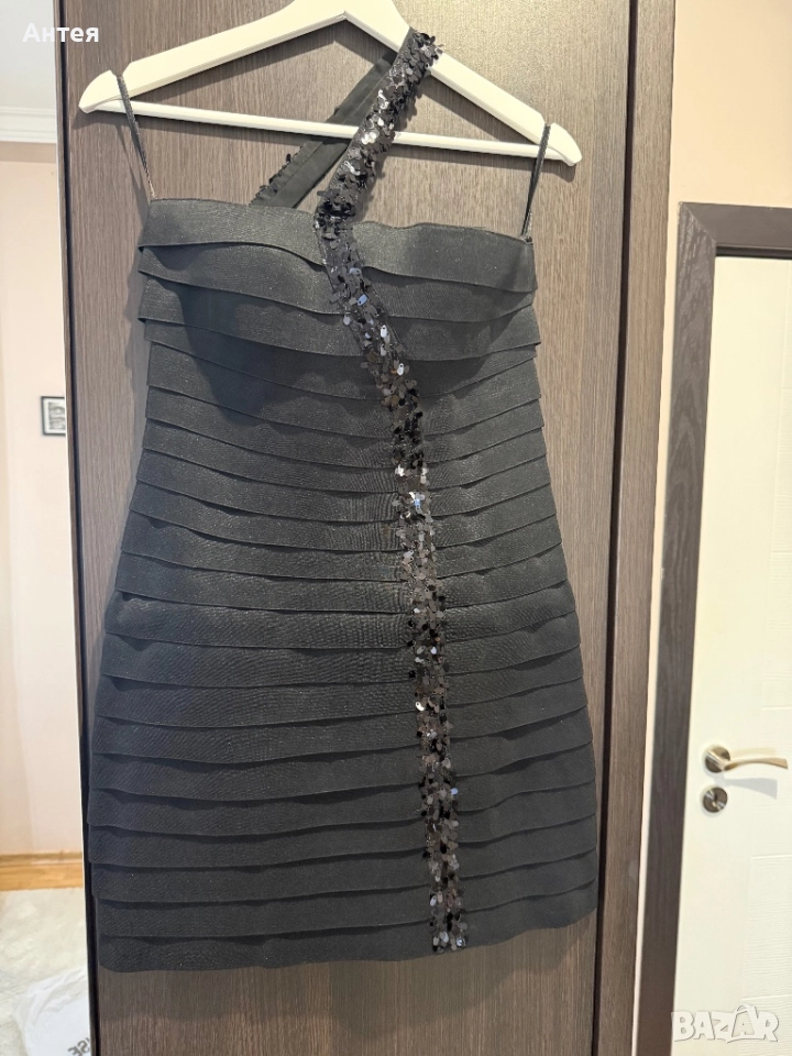 Коктейлна рокля, снимка 1