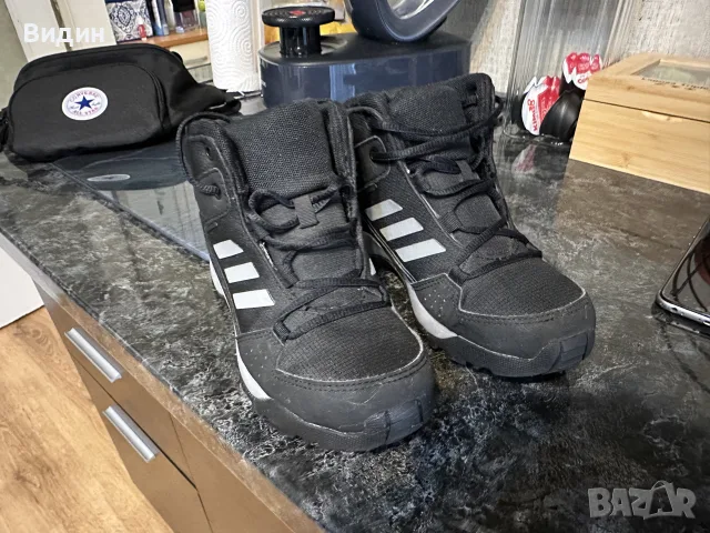   Adidas   Terrex , снимка 3 - Детски боти и ботуши - 56188643