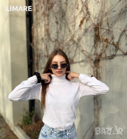 Бял пуловер Arden