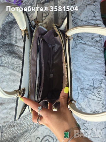 Дамска чанта, снимка 3 - Чанти - 54333760