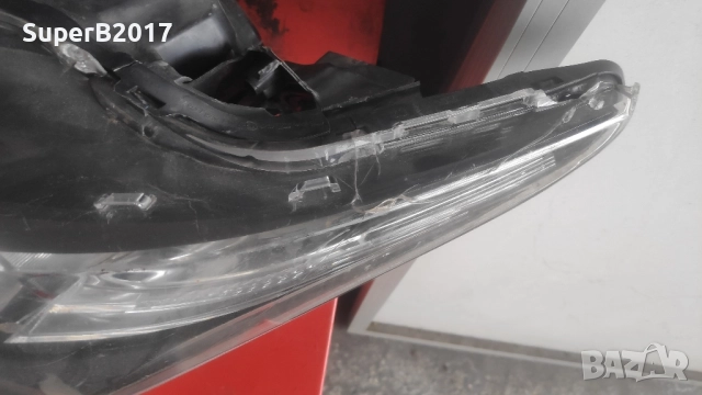 Продавам - оригинален ляв фар за Тойота Аурис 2016-2019 г. за части, снимка 3 - Части - 52023014