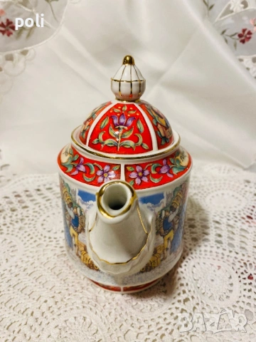 порцеланов чайник, снимка 4 - Аксесоари за кухня - 53332395