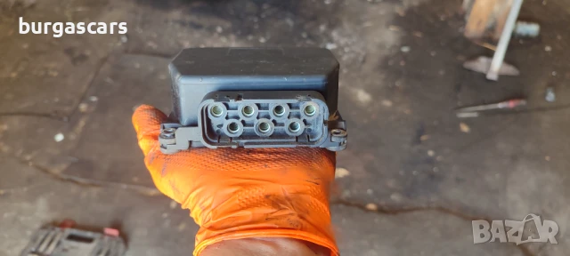 Магнитен клапан селенойд VW Touran 1.9TDI-105к.с. - 100лв, снимка 2 - Части - 51367109