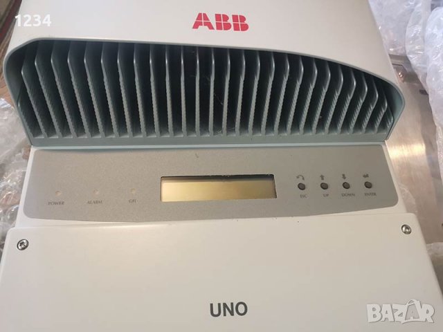 Соларен инвертор ABB PVI-3.0-TL 3600W еднофазен, снимка 2 - Други инструменти - 39712961