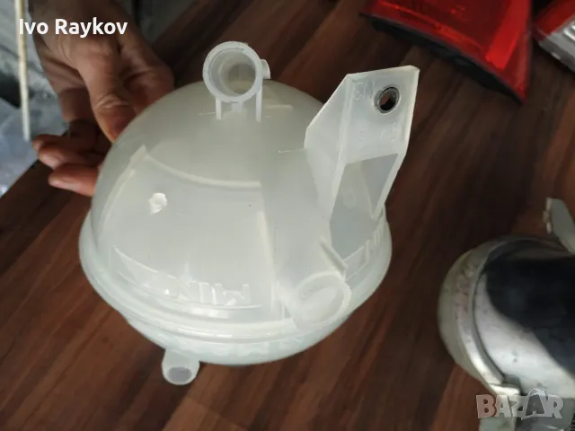 Казанче антифриз ново за Peugeot , снимка 2 - Части - 49191776
