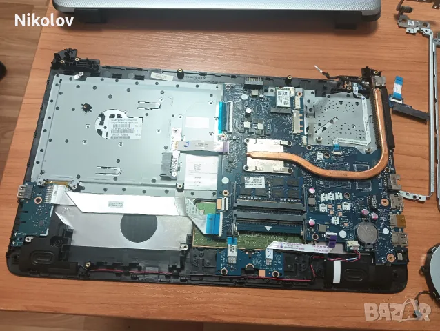 HP 15 - af152n на части, снимка 11 - Части за лаптопи - 56235149