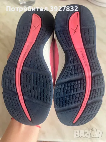 Детски маратонки Domyos 28 номер , снимка 2 - Детски маратонки - 48991790
