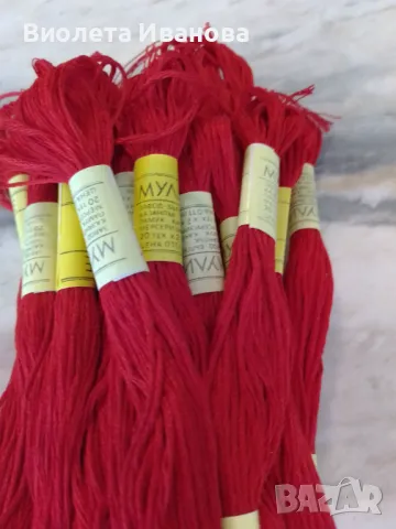  Мулине , червено,48 броя 