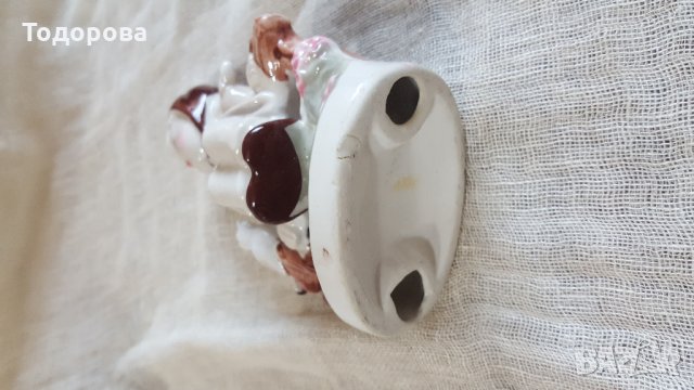 Порцеланова фигура, снимка 4 - Антикварни и старинни предмети - 30029519