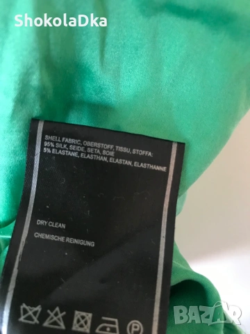 Closed Italy копринен топ/потник, размер S, снимка 5 - Потници - 54331514