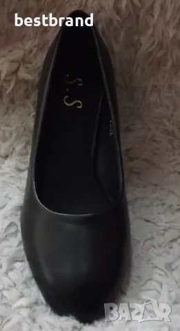 Дамски обувки на нисък ток, два цвята, код 451/35, снимка 6 - Дамски обувки на ток - 47287732