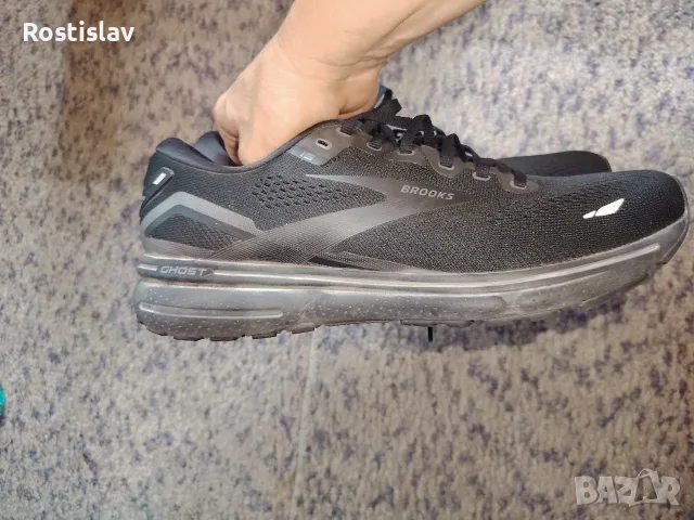 Brooks оригинални мъжки маратонки за бягане в перфектно състояние без забележки 
