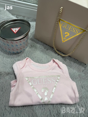 Бебешко боди Guess 3-6мес, снимка 4 - Бодита за бебе - 53883108