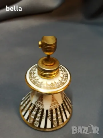 РЯДЪК ПОРЦЕЛАНОВ ФЛАКОН ЗА ПАРЮМ,БАВАРИЯ, снимка 6 - Антикварни и старинни предмети - 47737014