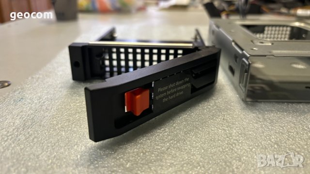 3.5" HDD Removable Caddy (Черно,Комплект,S-ATA) , снимка 2 - Други - 44181035