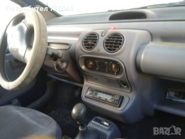 Рено туинго на части