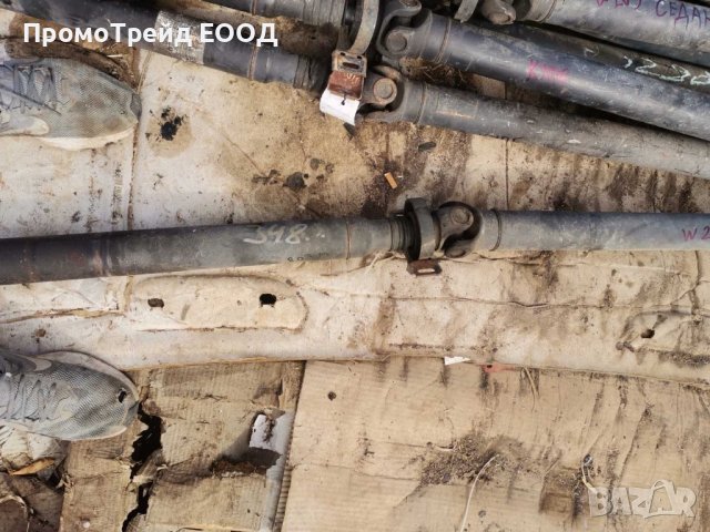 Кардан задвижващ вал Мерцедес Ц клас Mercedes W203 седан купе комби 2034104706 4706 coupe Sedan, снимка 3 - Части - 42528179