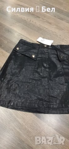 Къса кожена пола, Zara , снимка 3 - Поли - 34945794