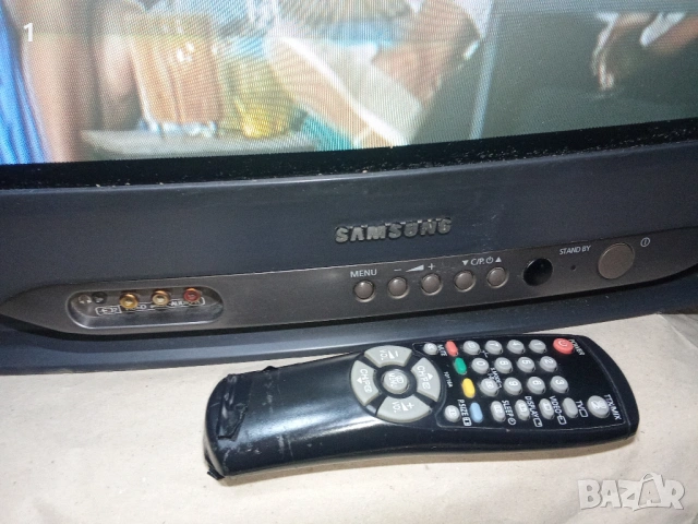 Телевизор Samsung 24 инча , снимка 2 - Телевизори - 53059794