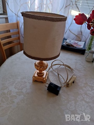 Стара медна нощна лампа