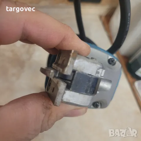 Електрическа Ножица за ламарина Makita, снимка 3 - Други инструменти - 48491544