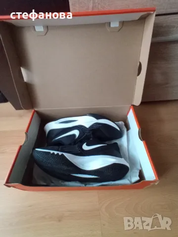 Маратонки , снимка 2 - Спортни обувки - 48471547