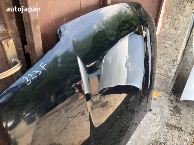Преден капак Mazda 323F BJ, снимка 2 - Части - 50482457