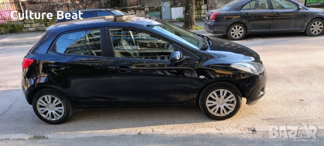 Mazda 2, снимка 4 - Автомобили и джипове - 53880383