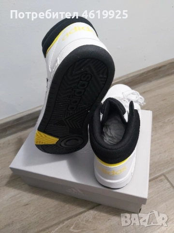 Кецове Adidas , снимка 2 - Кецове - 52018479