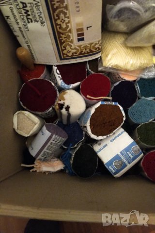 РАЗПРОДАЖБА Пътека вълна с материали за довършване , снимка 10 - Гоблени - 31869072