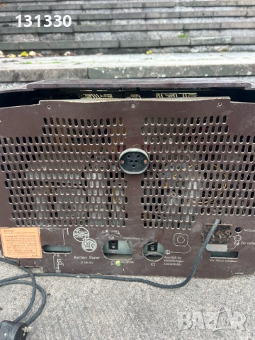 продавам лампово радио PHILIPS, снимка 6 - Плейъри, домашно кино, прожектори - 50113762