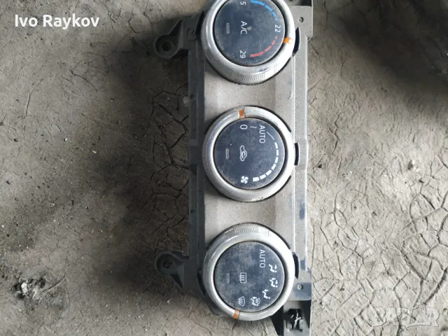 Панел , климатик Мазда 2 , 2017г. Mazda 2  IAM C4DG7N 61190B.