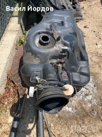 Резервоар за Пасат Б4 / Резервоар за VAG 333201303 / VW Passat B4 : 333201303, снимка 3 - Части - 48511803