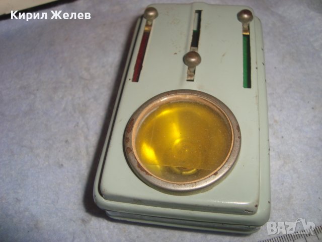 СВЕТЛИНА - СТАРО СИГНАЛНО МЕТАЛНО РЯДКО РЕТРО БДЖ ФЕНЕРЧЕ с 4 ЦВЯТА 16497, снимка 4 - Антикварни и старинни предмети - 38276986