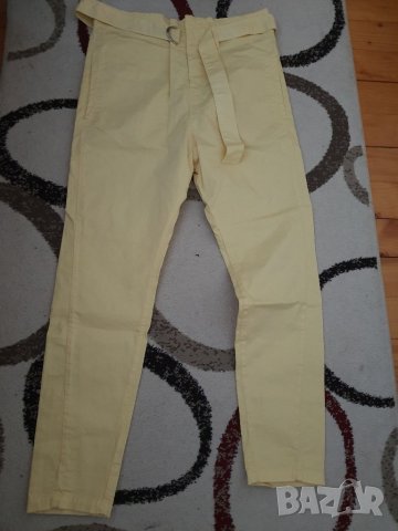Нов цветен панталон Паус, снимка 1 - Панталони - 34403140