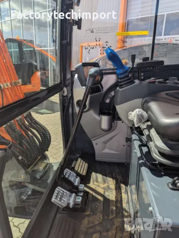 Багер Hytec F40 PRO Minibagger – 3,9 т, снимка 10 - Индустриална техника - 50437169