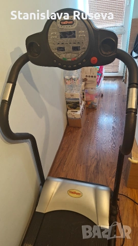 Електрическа бягаща пътека, снимка 2 - Фитнес уреди - 53937588