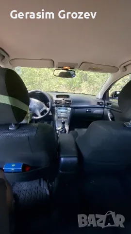 Тойота авенсис 2.2 150коня , снимка 12 - Автомобили и джипове - 55780967