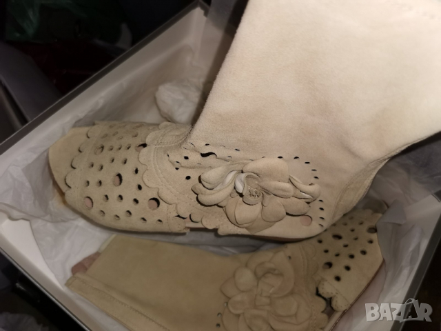 марка Manas сандали високи , цвят екрю, естествен набук, снимка 1
