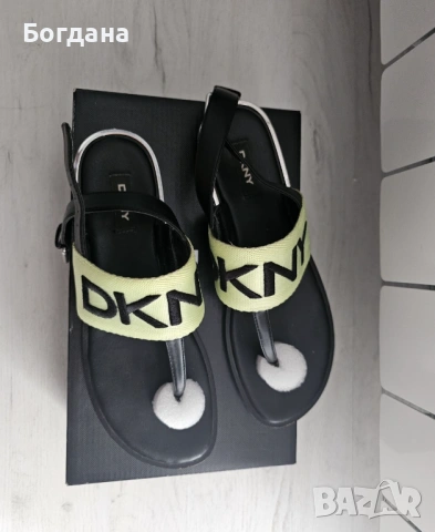 Сандали DKNY Amber, снимка 3 - Сандали - 53981663