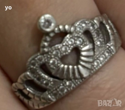 Сребърен пръстен с цирконии и гривна 