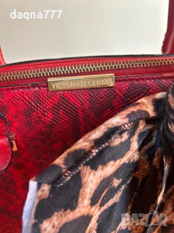 Дамска чанта, снимка 3 - Чанти - 54213631