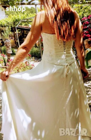 Булчинска рокля размер L, снимка 3 - Сватбени рокли - 29281847