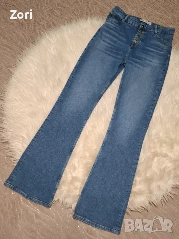 СТРАХОТНИ светлосини дънки чарлстон