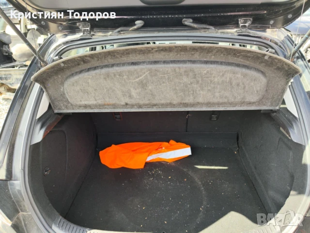 Mazda 3 на части Мазда 3 1.6 дизел, снимка 7 - Части - 50461267