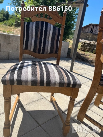 Трапезна маса със четири стола, снимка 2 - Маси - 52018139