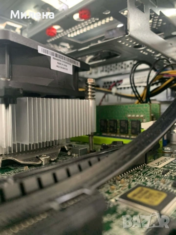 Компютър Lenovo, снимка 7 - Работни компютри - 53902752