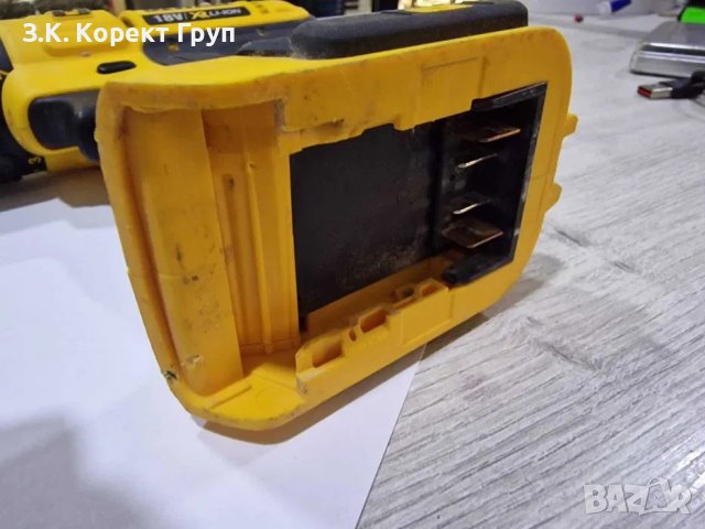 Бормашина-винтоверт DEWALT DCD776, снимка 4 - Винтоверти - 40855873