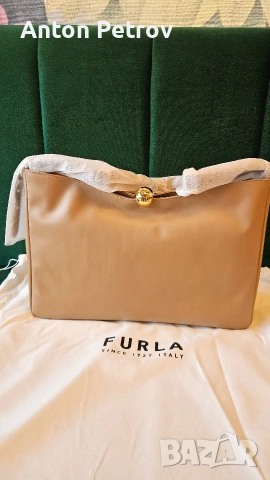 Furla Sfera Soft Shoulder Bag L, снимка 11 - Чанти - 54078834